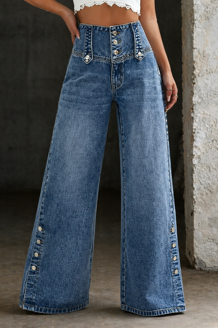 Mia | High Waist Slit Jeans