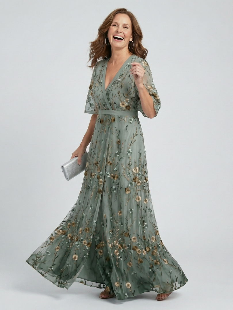 Selora | Flattering Floral Evening Dress