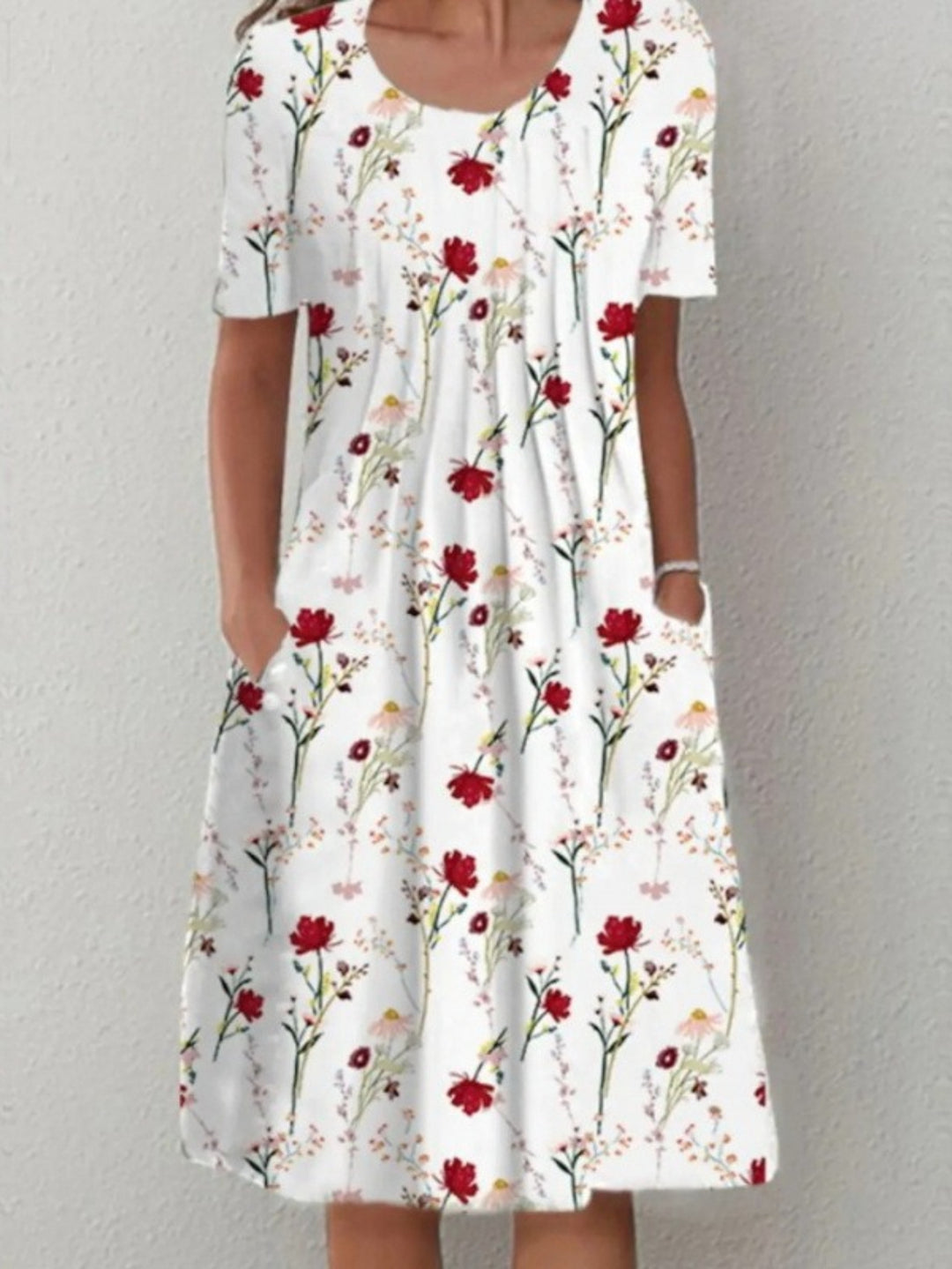 Floral Round Neck Pocket Midi Dress | Spring Summer Women'S Casual Feminine Gown, Modern Artistic Design, Layered Chic Look, Relaxed Everyday Style