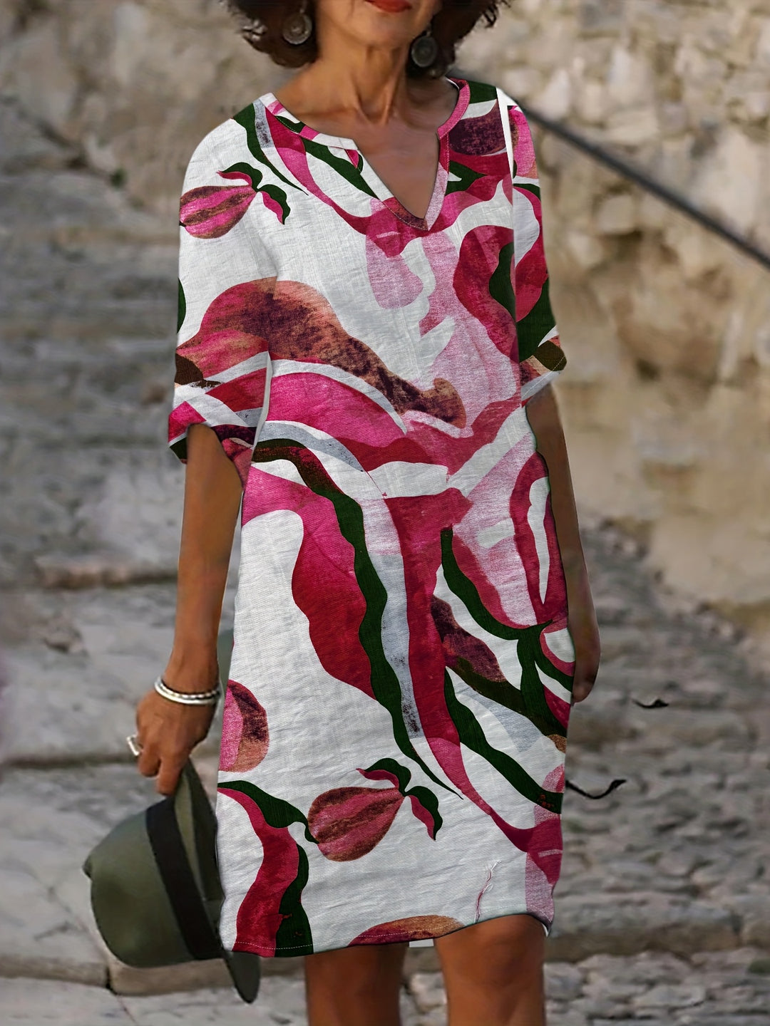 Alexandra | 100% Linen V-Neck Printed Dress