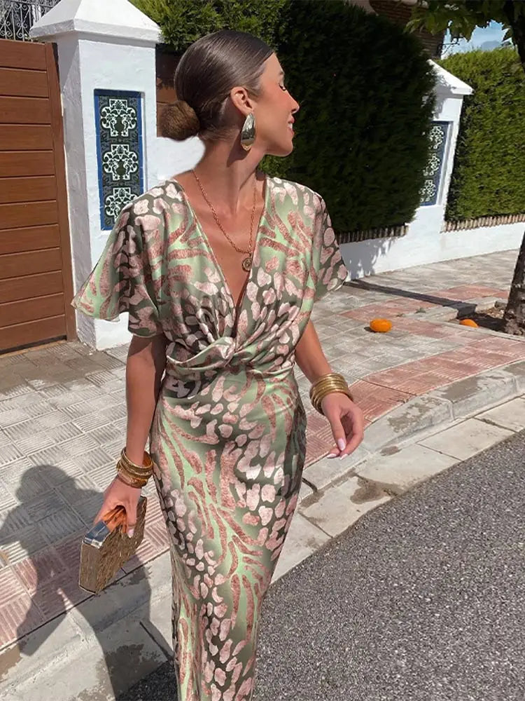 Clarandra | Signature Dress
