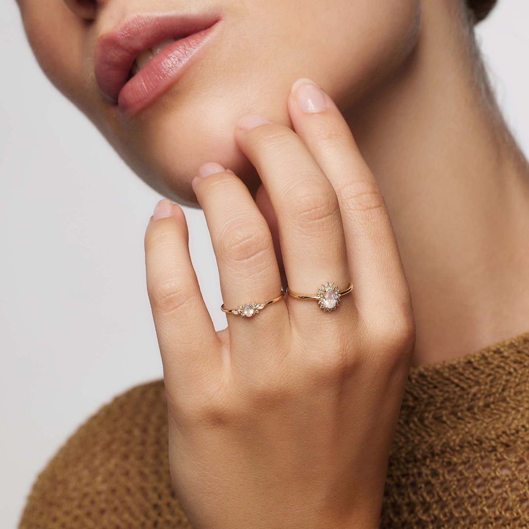 Lioravelle | Violet Diamond Ring 18k Gold