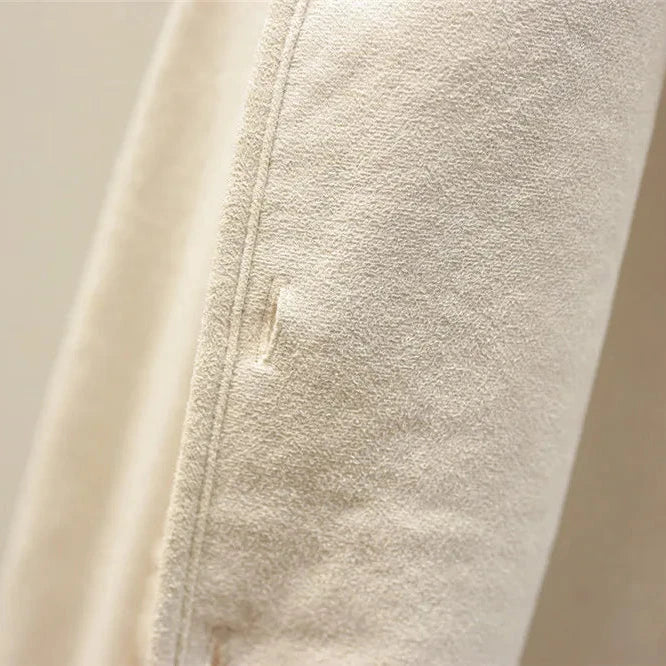 Hayden Annelore | Classic Cardigan