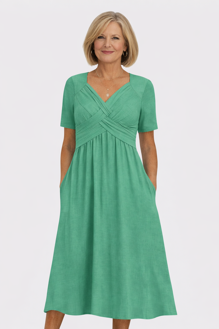 Amanda | Flattering Dress