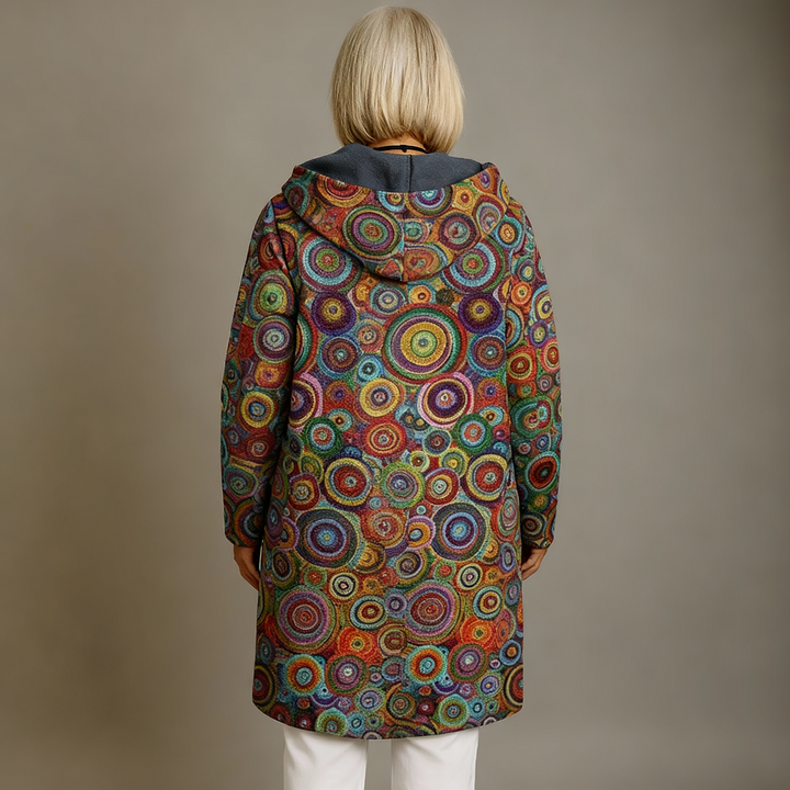 KARRI | LUXURIOUS CARDIGAN WITH ARTISTIC INSPIRATION